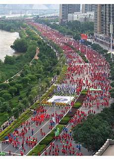 枣庄八中北校宿舍如何 枣庄八中北校 ？