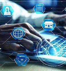 因为她的辱国言论、辱骂抗疫英雄李文亮